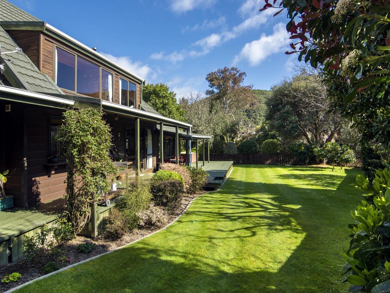 Mulberry House Picton Exterior photo